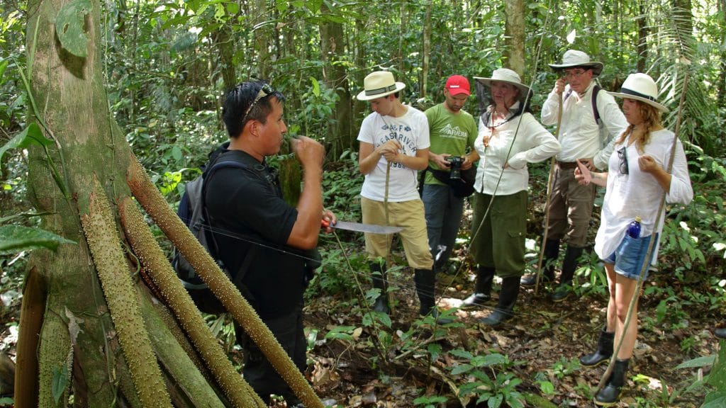 local tour guide in anaconda lodge