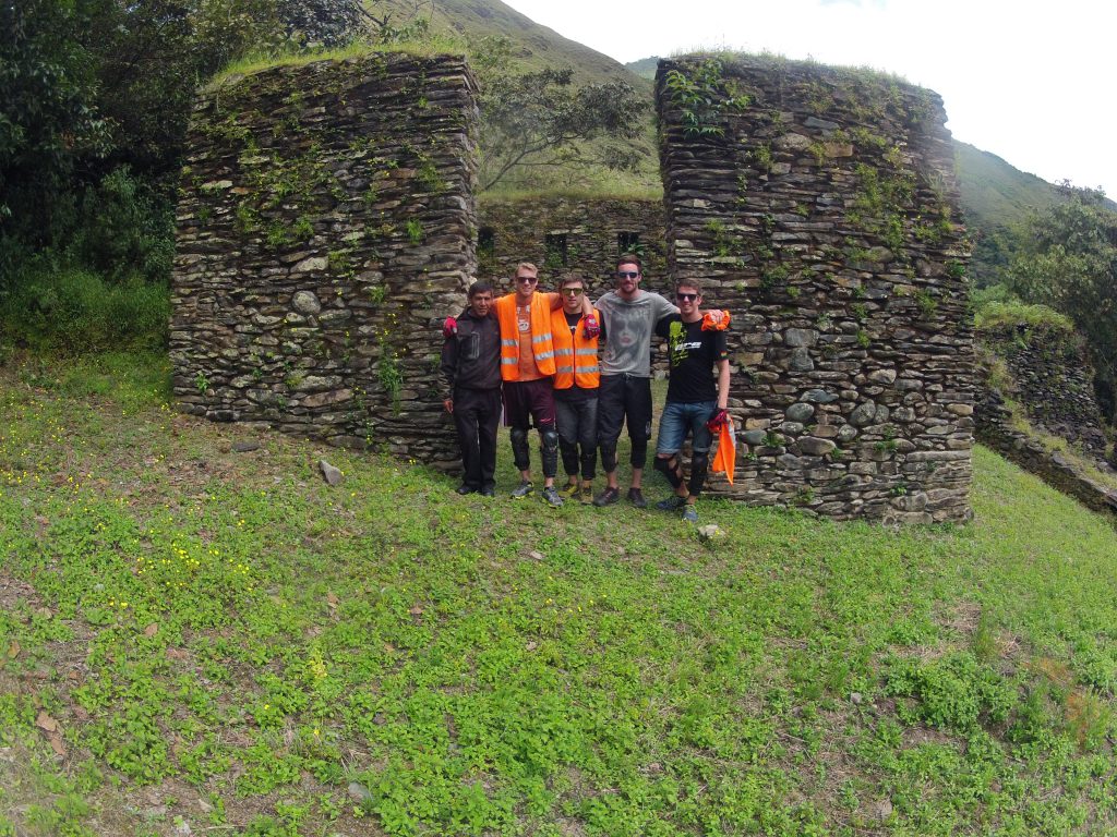 Inca Jungle Trail - Jungle trail trekkers at Llactapata.