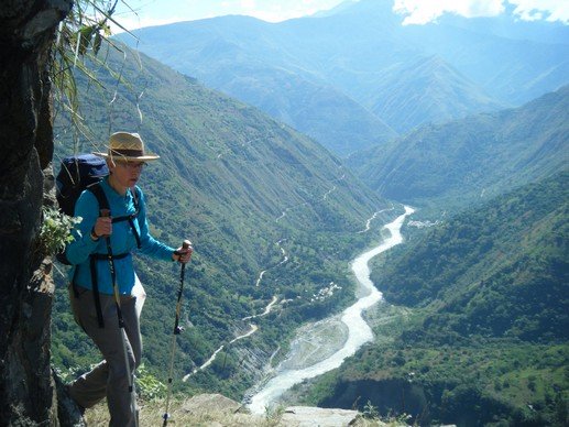 Inca Trail packing list - Hiking inca trail on inca jungle trail