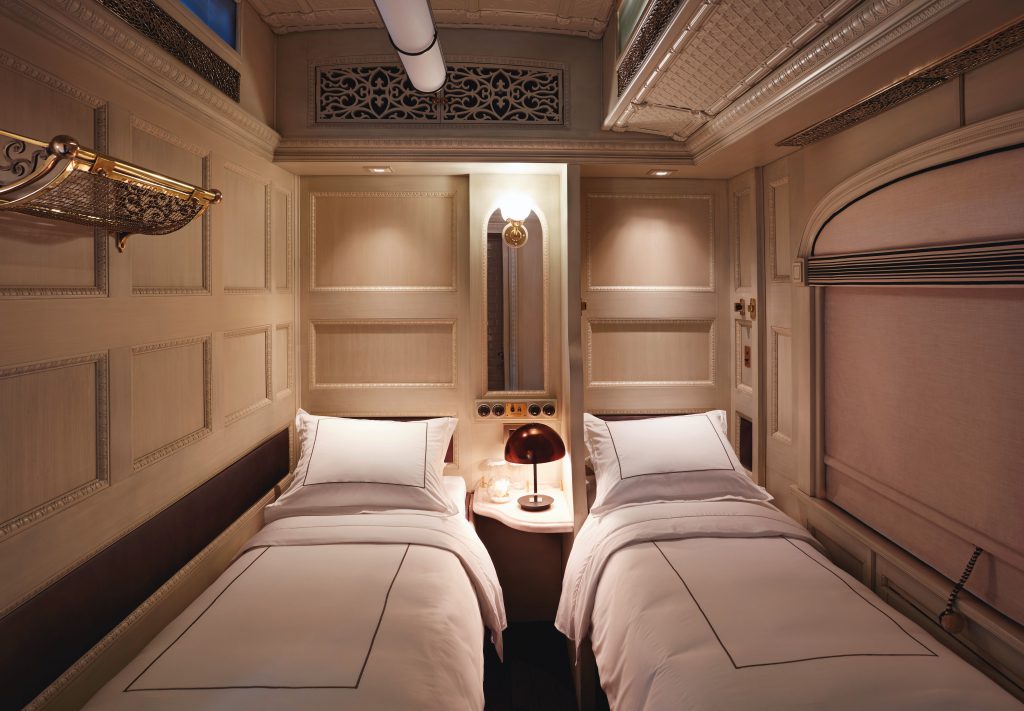 Twin bedroom - Belmond andean Explorer