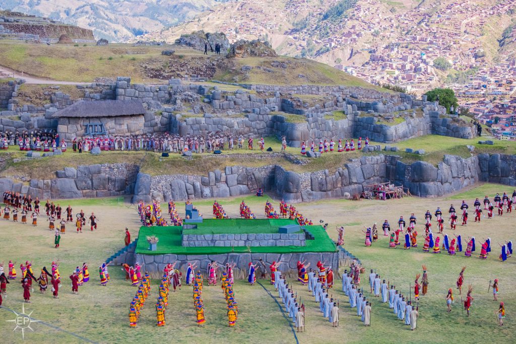 Inti Raymi festival - Hundreds of performers at Sacsayhuaman.