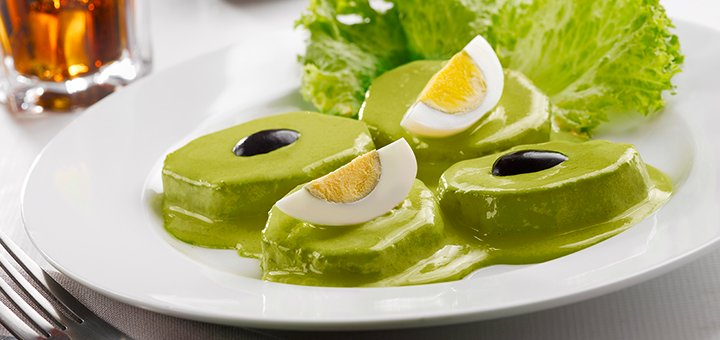 Vegetarian food in Peru - Papa a la ocopa
