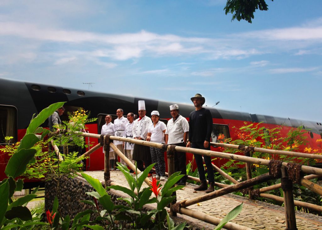 Ecuador Cruise Train - Staff at Hacienda la Danesa greet Tren Crucero passengers.