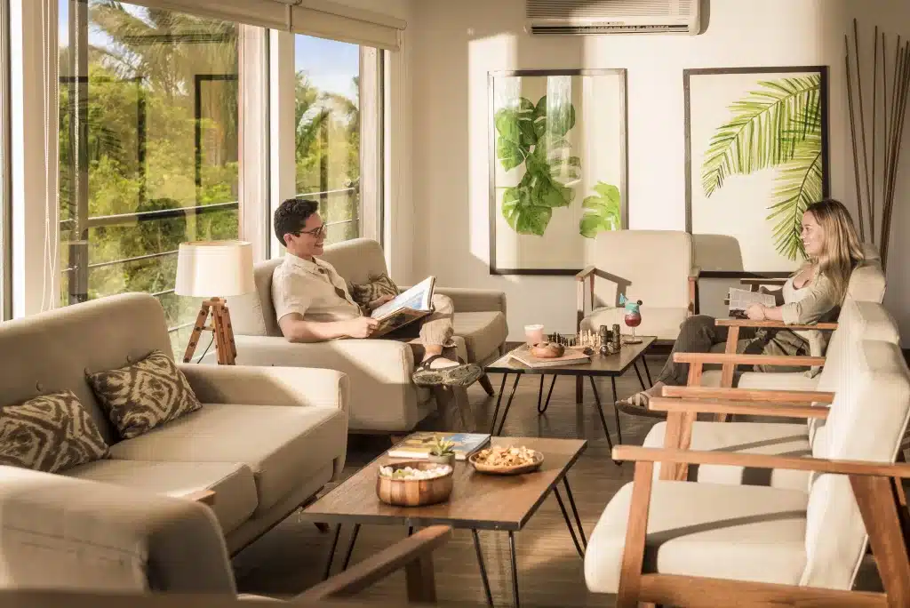 Indoor Lounge Img40006 scaled