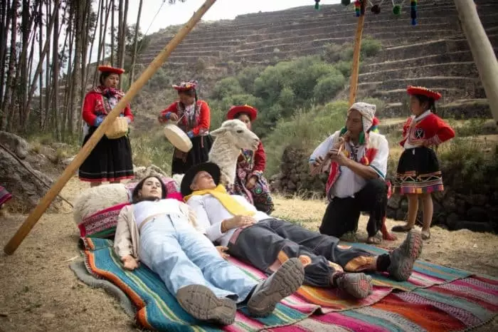Alpaca Therapy & Sound Healings in the Andes