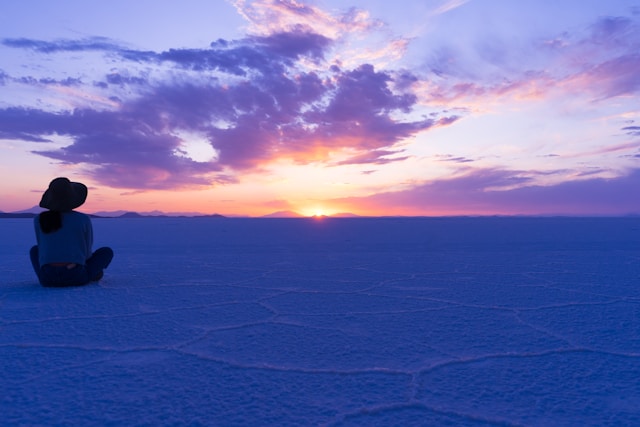 Best Time to Visit Uyuni Salt Flats: A Traveler’s Confession